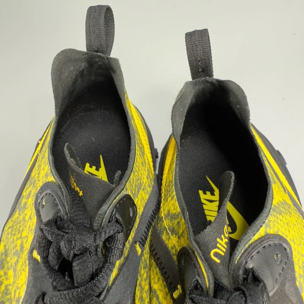 Nike React Element 55 Womens 7 Running Shoe Yellow Black White Snakeskin Sneaker
